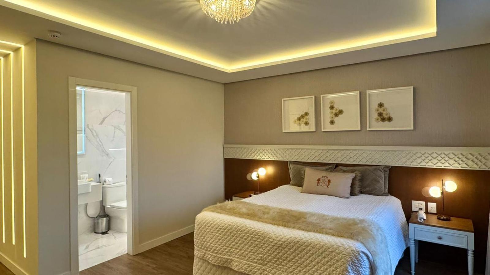 Hotel E Restaurante Giratorio Rf Vision - A Melhor Vista 360 De Грамаду Экстерьер фото